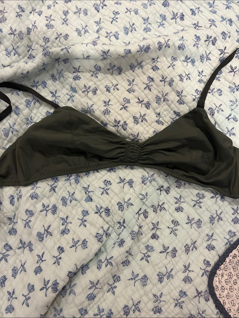 Malia mills bikini top size 38